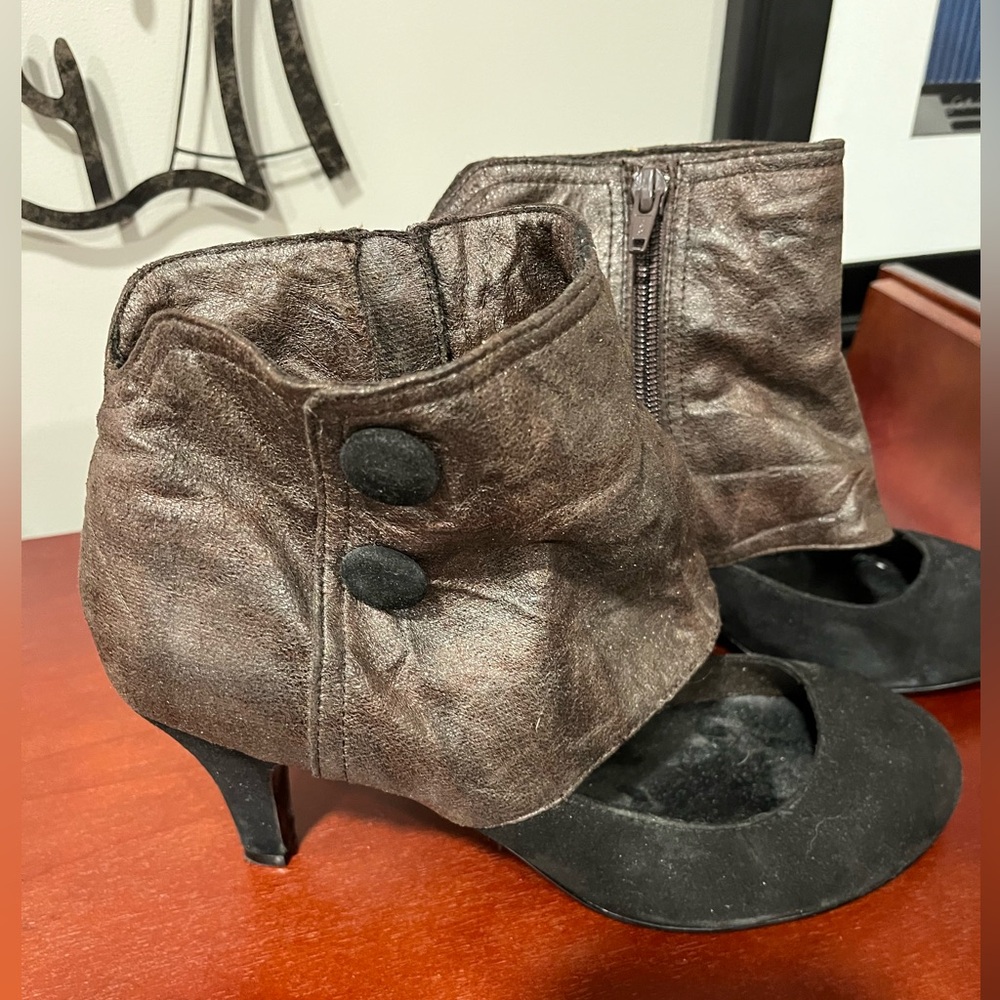 Brown and Black leather Ankle Boots with Button Detail